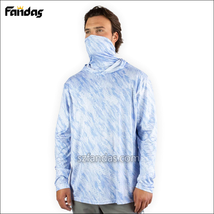 	 Hooded Fishing Shirts with Gaiter